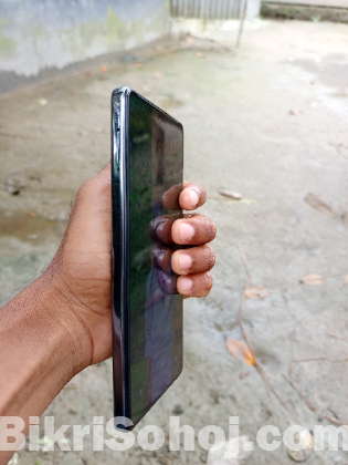 Tecno camon 30